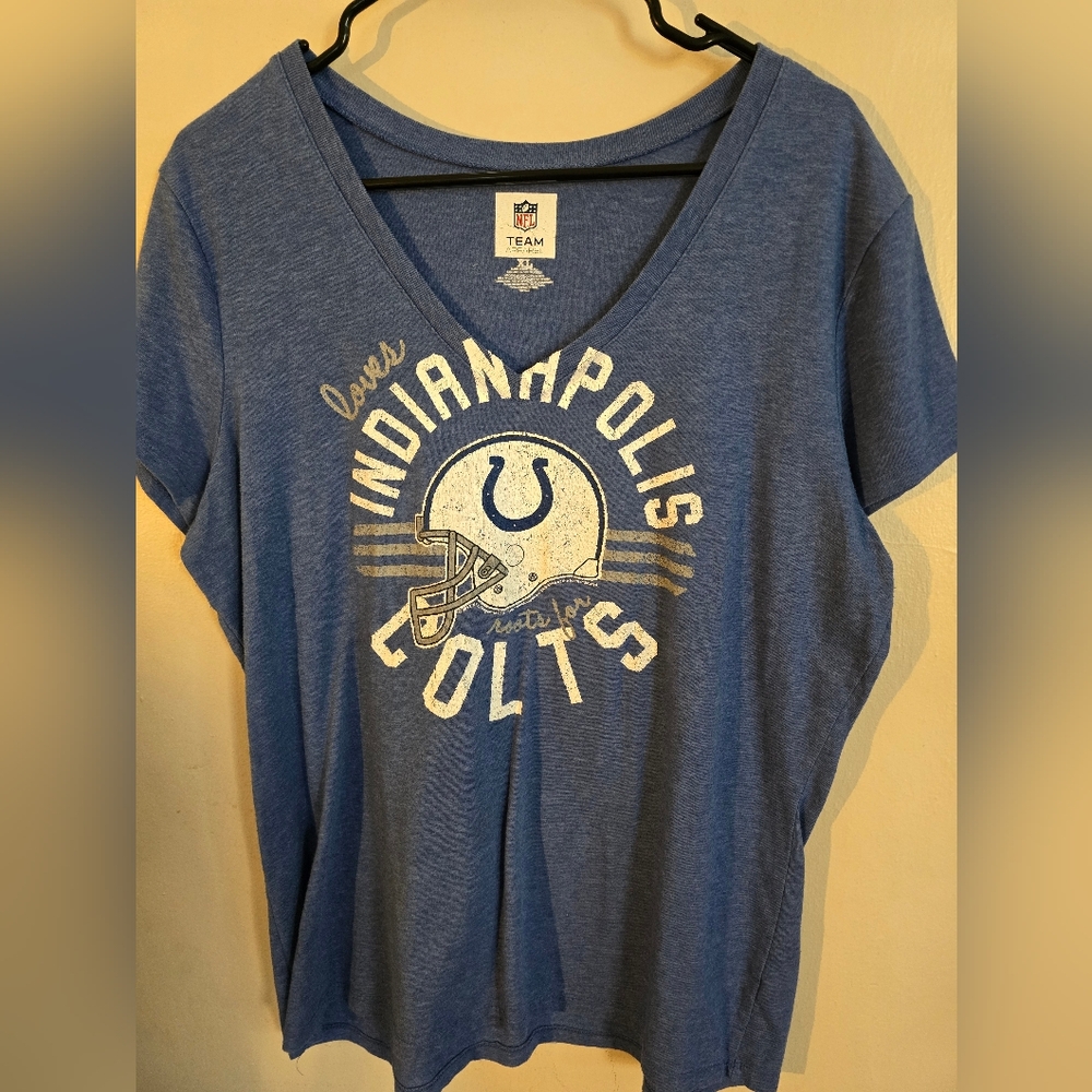NFL Colts V Neck Blue Tee